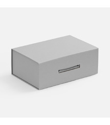 Коробка New Case, серая с логотипом